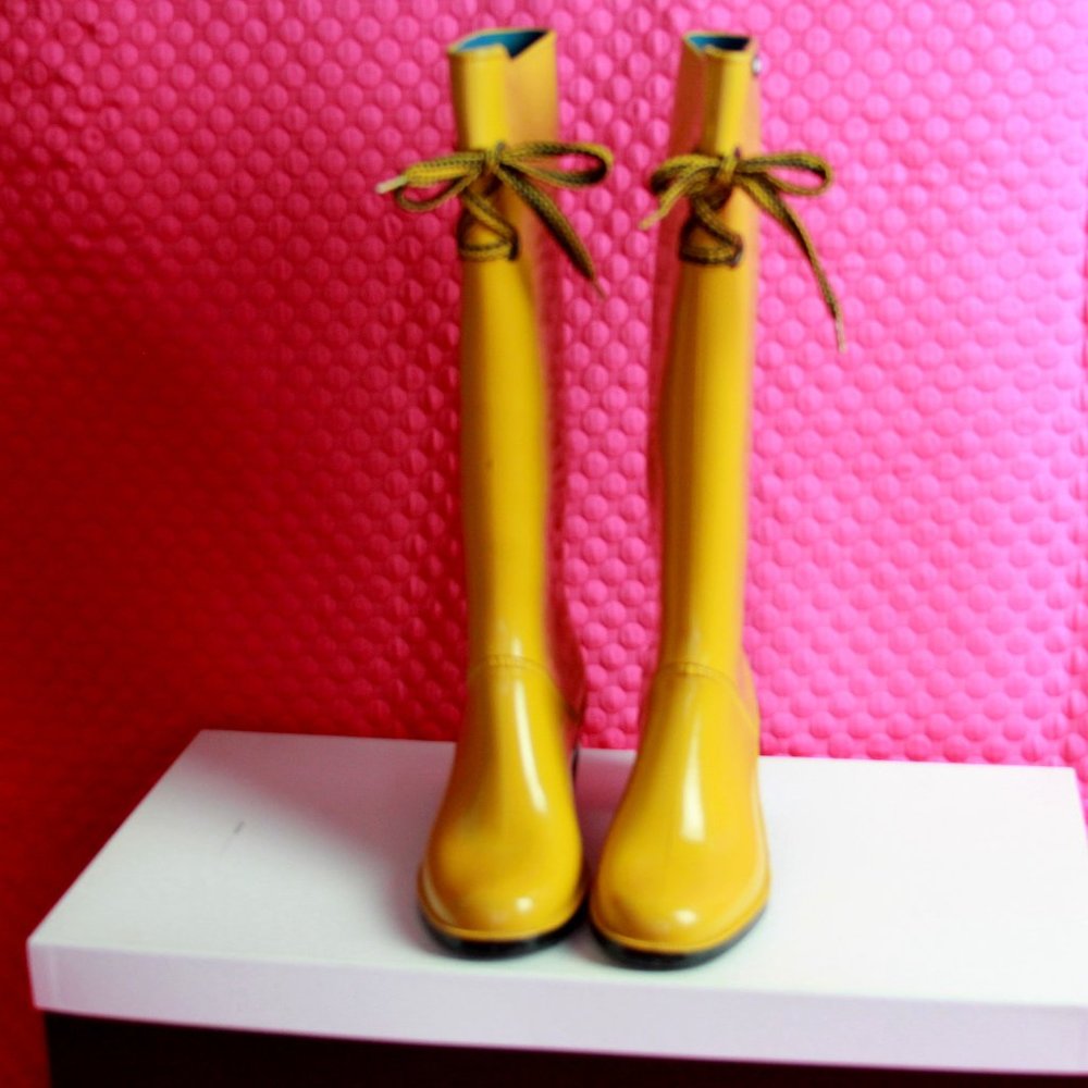 Marc Jacobs Rubber Saffron (Yellow) Rain Boots Sz9